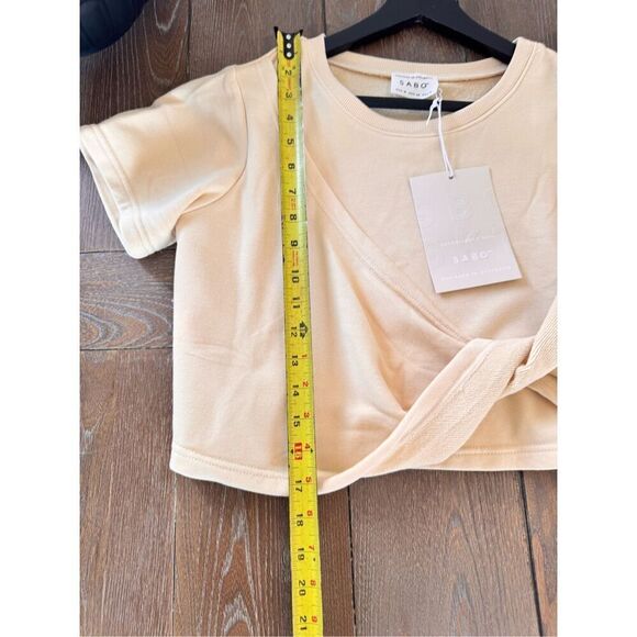 NWT SABO Skirt Riz Twist Top in Yellow Size Medium - Picture 7 of 9